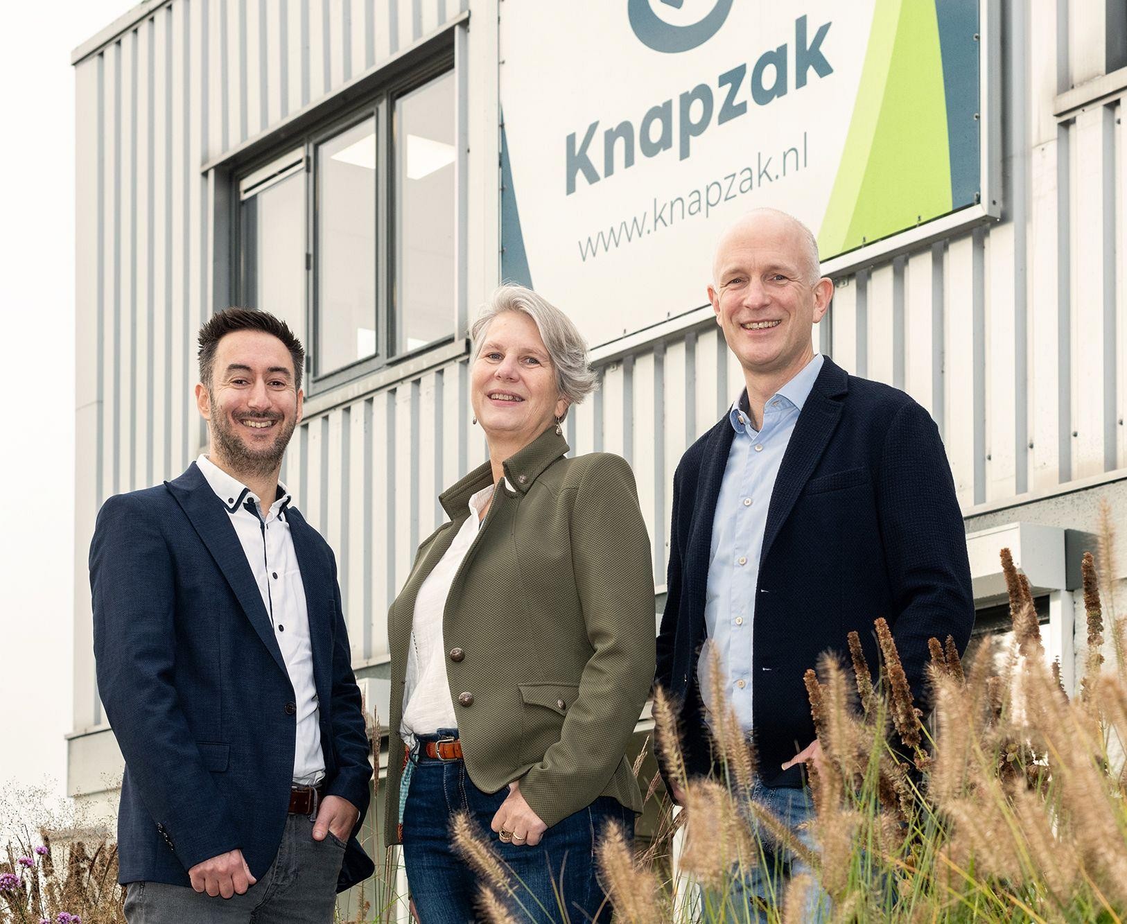 Knapzak official distributor 2